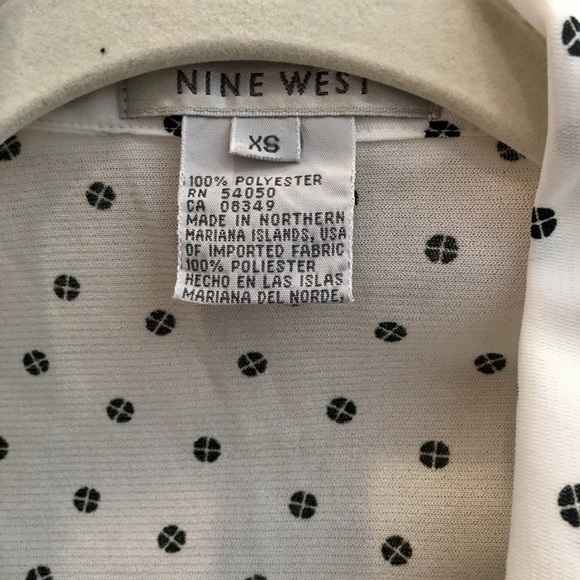 NWT Nine West Top Size XS Original Price $49 - Picture 4 of 4